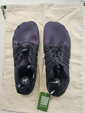 HIKE Footwear - Barefoot Shoe with Black Soles Size 41 (Unisex)